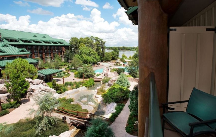 Disney's Wilderness Lodge - Florida Calling 2024 / 2025
